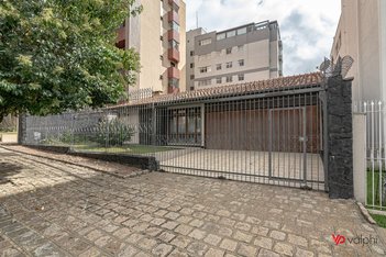 house em Rua Murilo do Amaral Ferreira, Água Verde - Curitiba - PR