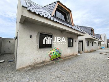 house em Rua Arthur Ramos, Bairro Alto - Curitiba - PR