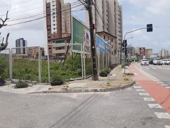 land_lot em Avenida Aguanambi, Fátima - Fortaleza - CE