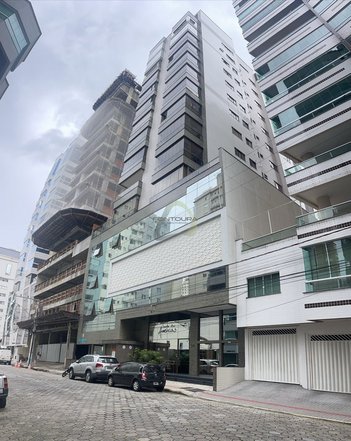 apartment em Rua 226, Meia Praia - Itapema - SC
