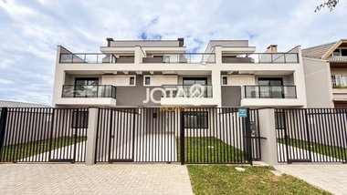 house em Rua Samuel Cézar, Água Verde - Curitiba - PR