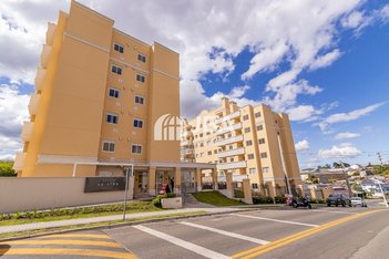 apartment em Rua José Zaleski, Capão Raso - Curitiba - PR