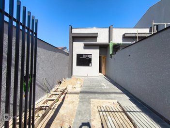 house em Rua Salim Salomão, Sítio Cercado - Curitiba - PR