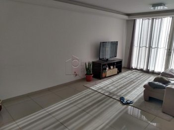 apartment em Avenida Nove de Julho, Centro - Jundiaí - SP