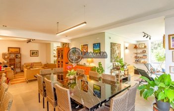 house em Rua Zequinha de Abreu, Pacaembu - São Paulo - SP