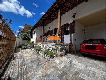 house em Rua Santos, Jardim América - Belo Horizonte - MG