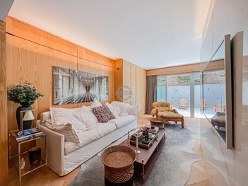 apartment em Emílio de Menezes, Três Figueiras - Porto Alegre - RS