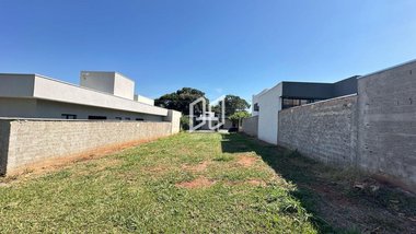 land_lot em Rua Ettore Berti, Residencial Village Damha III - Araraquara - SP