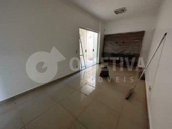 apartment em Avenida Comendador Alexandrino Garcia, Marta Helena - Uberlândia - MG