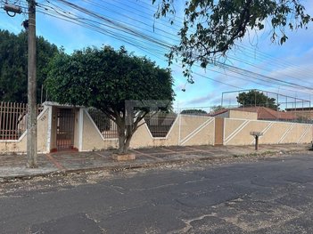 house em Rua Evaristo de Moraes, Santo Antônio - Campo Grande - MS