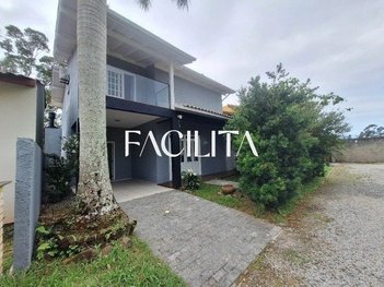 house em Rodovia Francisco Magno Vieira, Costeira do Pirajubaé - Florianópolis - SC