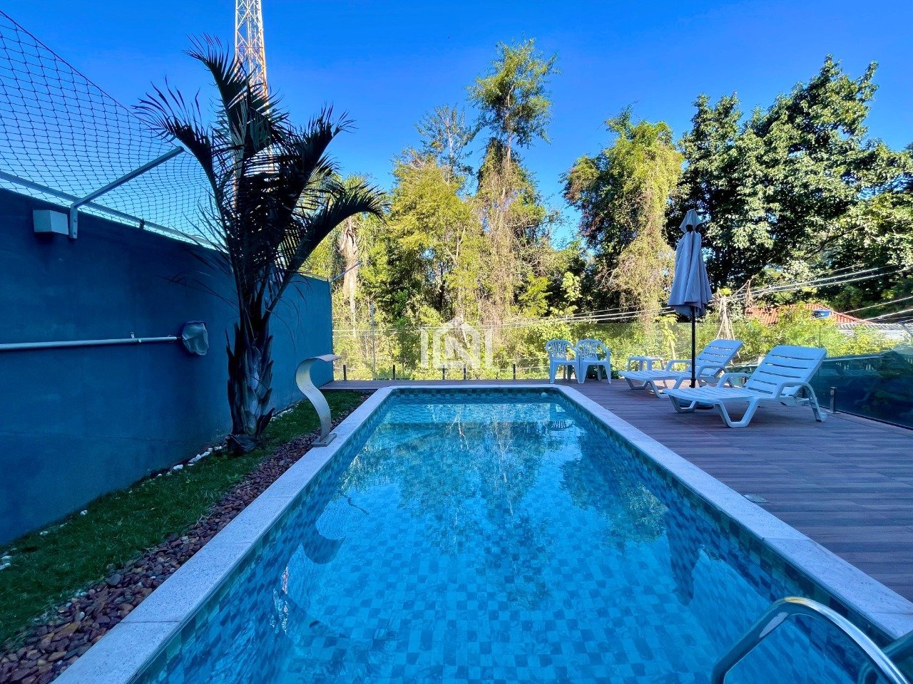 casa a venda no condominio quinta de sao fernando - piscina