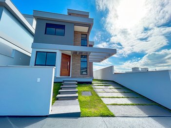 house em Rodovia Doutor Antônio Luiz Moura Gonzaga, Rio Tavares - Florianópolis - SC