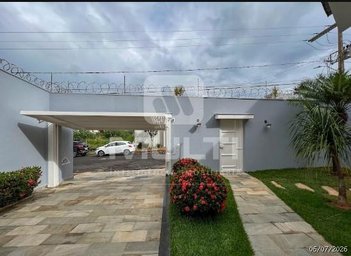house em Rua Caracuri, Jardim Karaíba - Uberlândia - MG