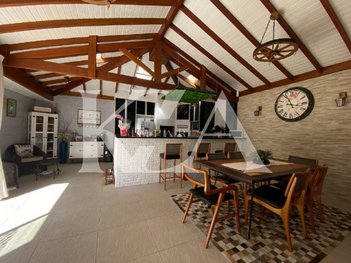 house em Avenida Antônio Pincinato, Recanto Quarto Centenário - Jundiaí - SP