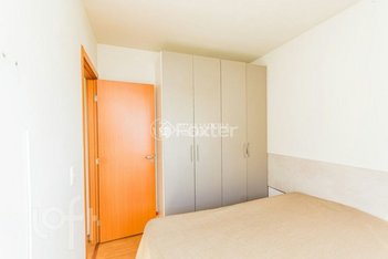 apartment em Rua Reverendo Olavo Nunes, Parque Santa Fé - Porto Alegre - RS
