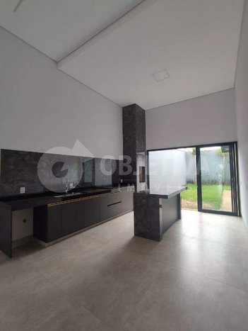 house em Rua José Damásio Júnior Ribeiro, Aclimação - Uberlândia - MG