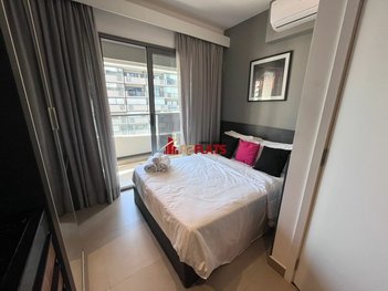 apartment em Rua Oscar Freire, Pinheiros - São Paulo - SP