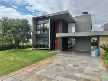 house em Rua Rio Jacuí, Centro - Xangri-Lá - RS