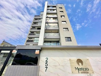 apartment em Rua Doutor Waldemiro Pereira, Capão Raso - Curitiba - PR