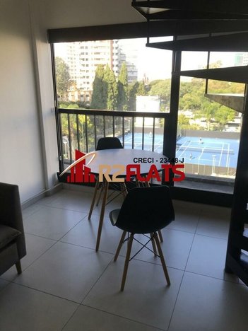 apartment em Rua Carlos Sampaio, Bela Vista - São Paulo - SP