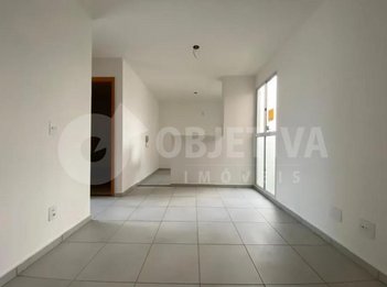 apartment em Rua José Garibaldino, Chácaras Tubalina e Quartel - Uberlândia - MG