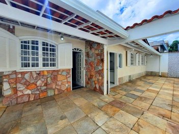 house em Rua das Canárias, Santa Amélia - Belo Horizonte - MG