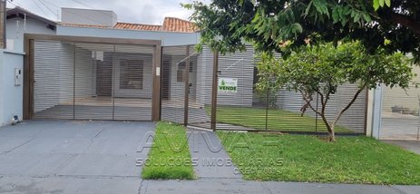 house em Rua Hiran Pereira de Matos, Vila Alba - Dourados - MS
