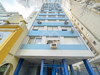 apartment em Rua Duque de Caxias, Centro Histórico - Porto Alegre - RS