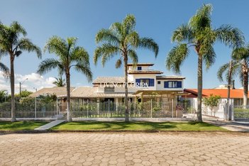 house em Avenida dos Coqueiros, Daniela - Florianópolis - SC