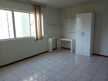 apartment em Rua Vereador Basílio Sautchuk, Zona 31 - Maringá - PR