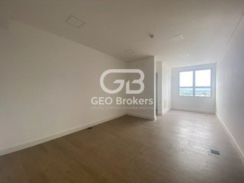 office em Doutor Pompilio Mercadante, Centro - Jacareí - SP