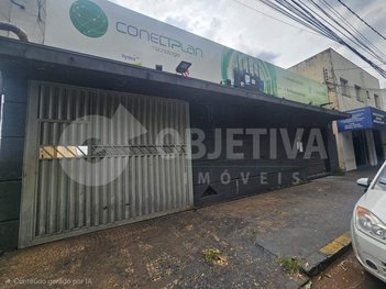 business em Avenida Marcos de Freitas Costa, Daniel Fonseca - Uberlândia - MG