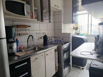 apartment em Rua Carlos Marques Teixeira, Vila Indiana - Taboão da Serra - SP