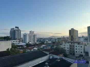 apartment em Rua Thiago da Fonseca, Capoeiras - Florianópolis - SC
