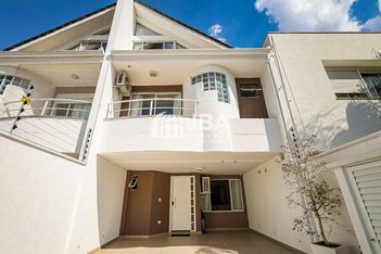 house em Rua Luciano Hella, Campina do Siqueira - Curitiba - PR