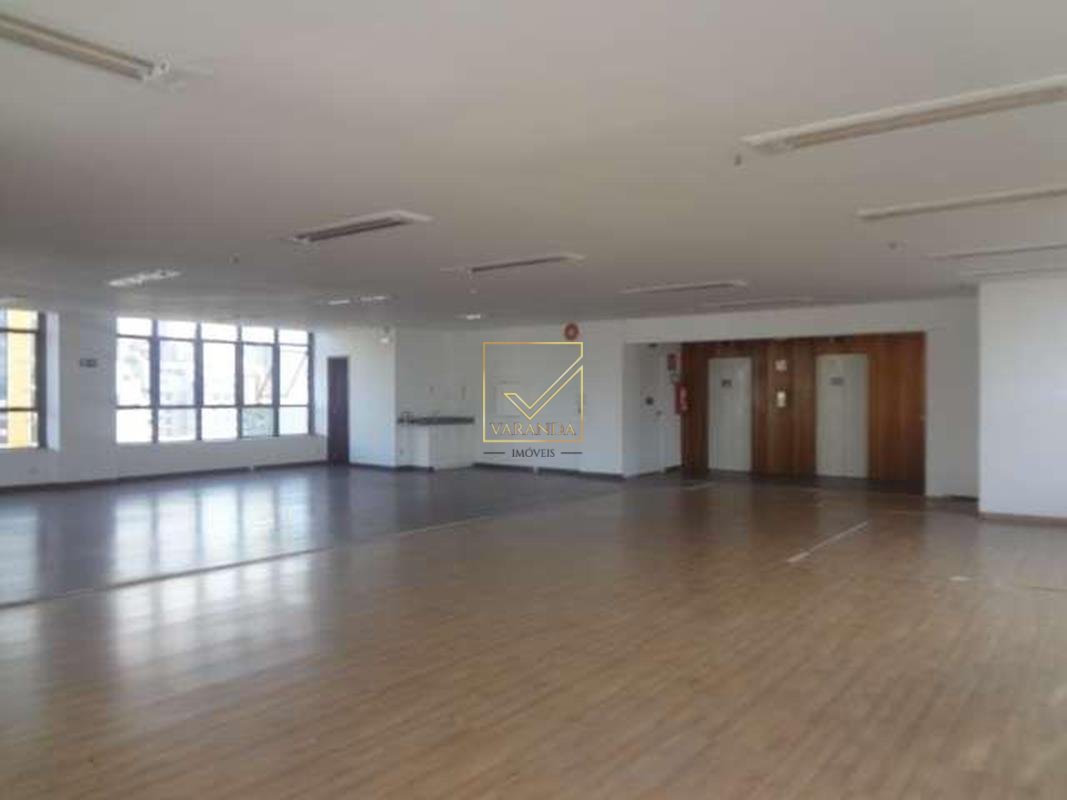 Sala com 170 m² em excelente localização no bairro Funcionários