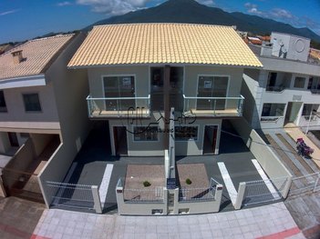 house em Rua Emanuel Francisco Darella, Barra do Aririú - Palhoça - SC