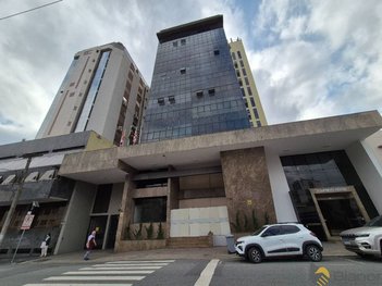 office em Rua Doutor Amadeu da Luz, Centro - Blumenau - SC
