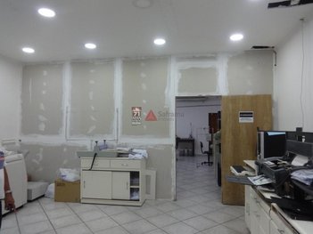 business em Rua Doutor Gustavo de Godoy, Centro - Pindamonhangaba - SP