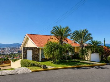 house em Rua dos Ipês, Bosque das Mansões - São José - SC