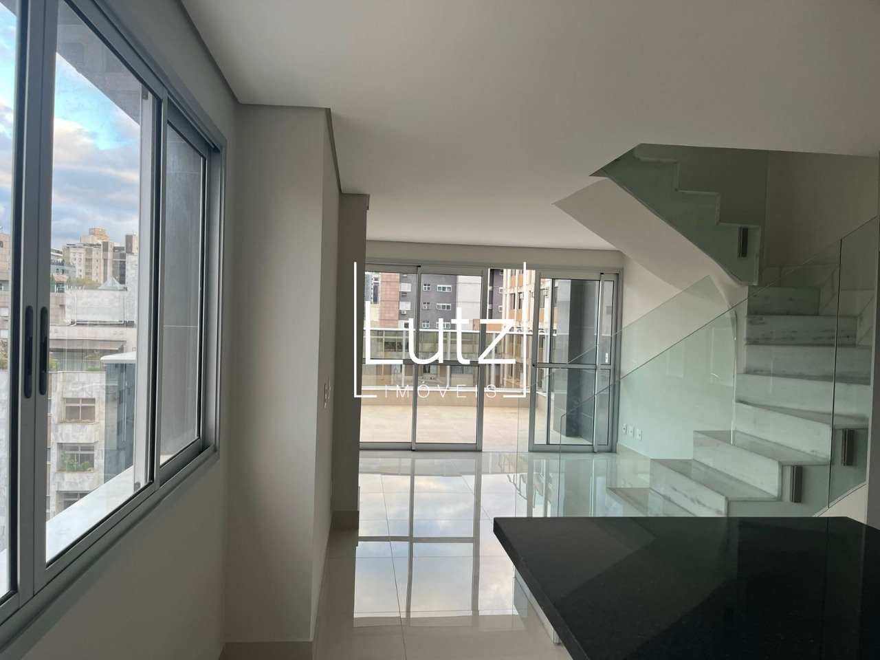 Cobertura com 2 quartos — Lourdes, Belo Horizonte