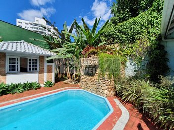 house em João Batista da Silva, Barreiros - São José - SC