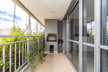 apartment em Rua Mariano Torres, Centro - Curitiba - PR