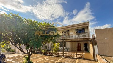 house em QNC 4, Taguatinga Centro (Taguatinga) - Brasília - DF