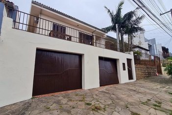 house em Rua Arnaldo Ballve, Jardim Itu - Porto Alegre - RS