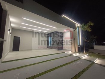 house em Avenida Carlos Pedroso da Silveira, Piracangaguá - Taubaté - SP