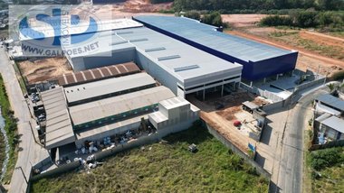 industrial em Rua Tomi Saburo Yamamoto, Jardim das Cerejeiras - Arujá - SP