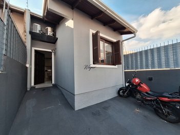 house em Rua Doutor Clóvis José Ceratti, Olaria - Canoas - RS