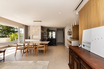 apartment em Avenida Silva Jardim, Água Verde - Curitiba - PR